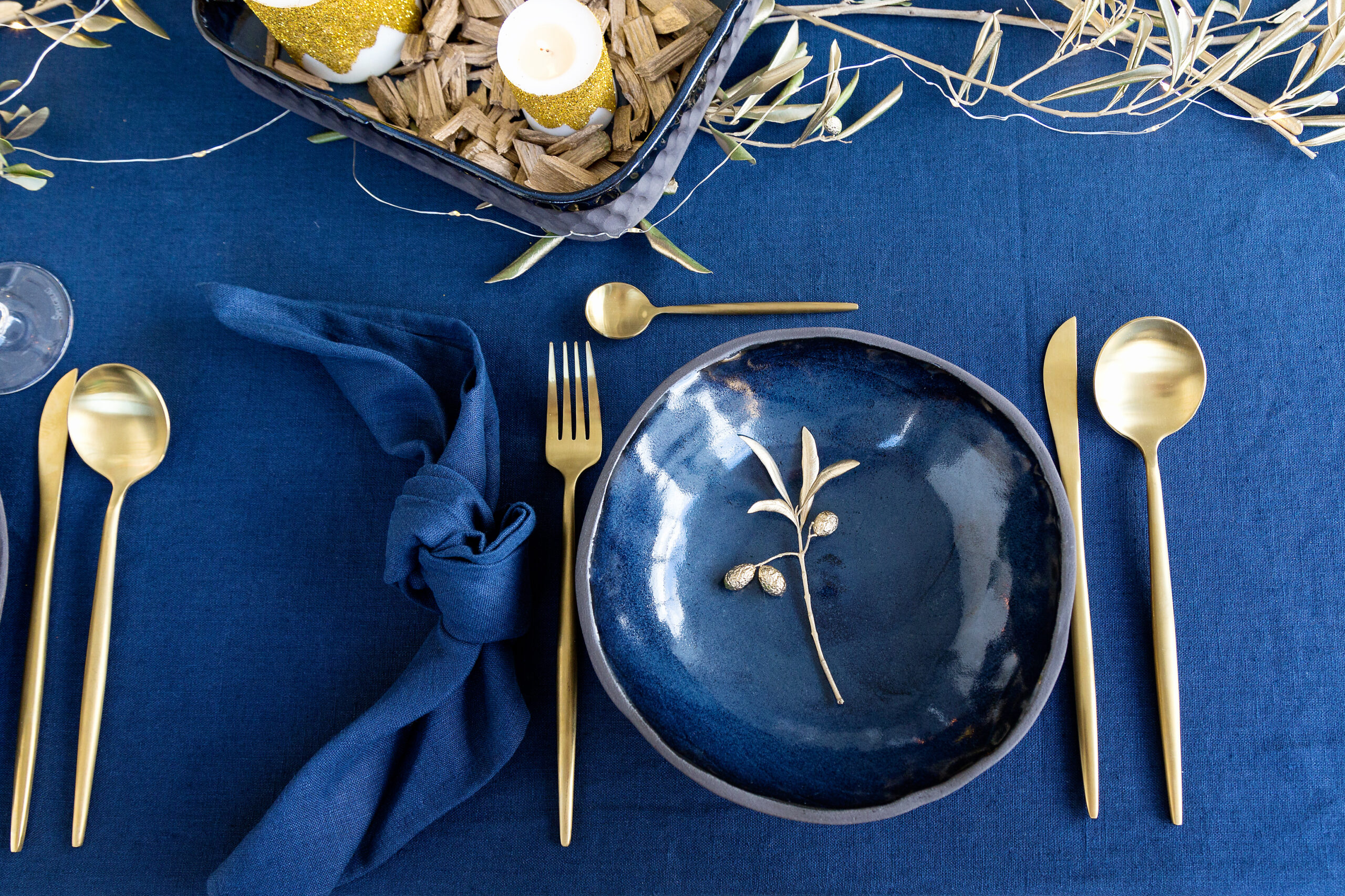 Blue and gold Christmas table setting - Originals Interiors